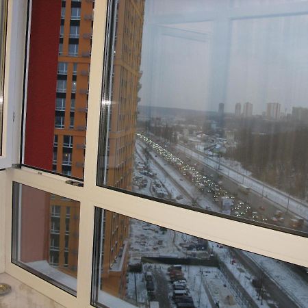 Жк Светлопарк Apartment Kyiv Exterior photo