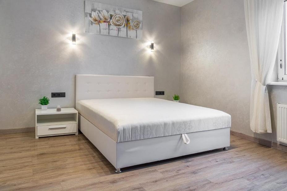 Жк Светлопарк Apartment Kyiv Exterior photo