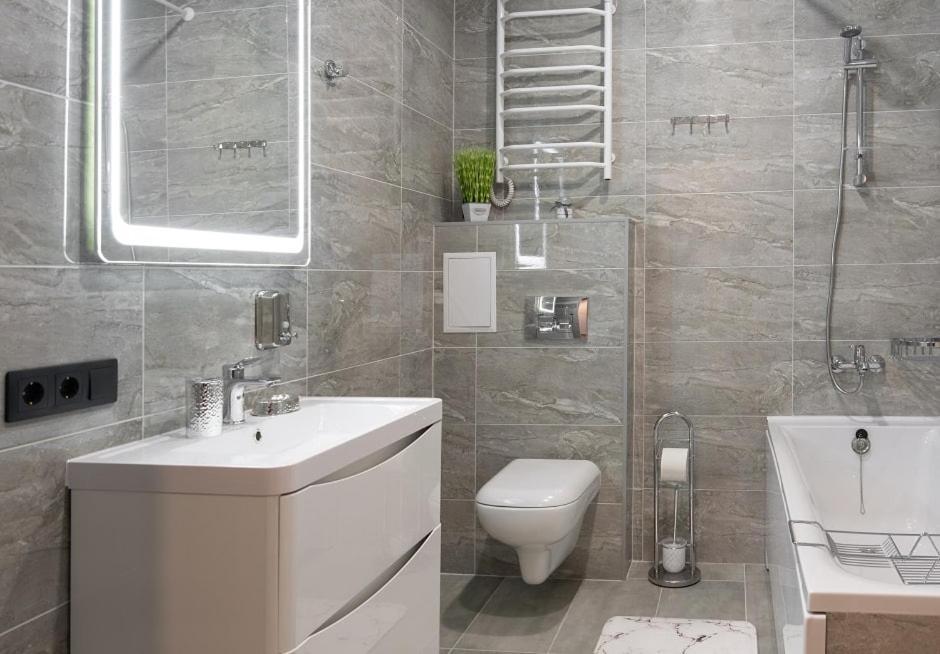 Жк Светлопарк Apartment Kyiv Exterior photo